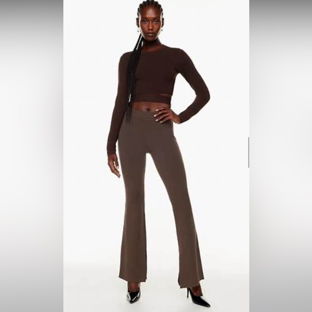 Aritzia Babaton paramount pants high-rise flared leg knit stretch side slit xs